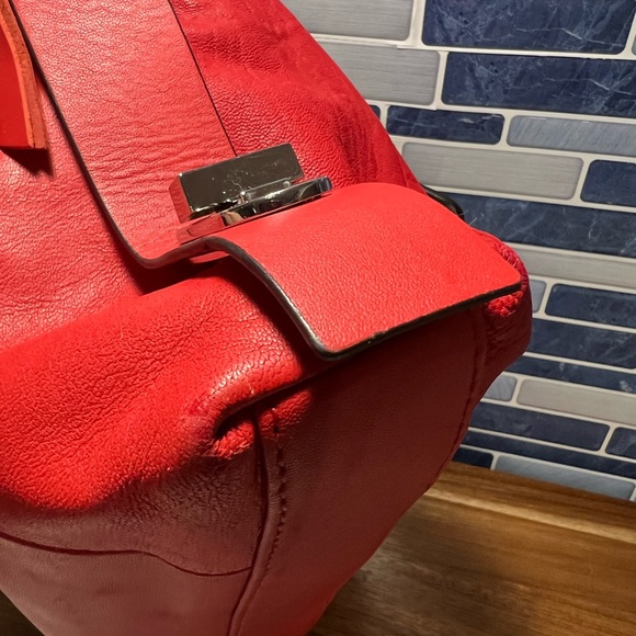 Vince Camuto Davia Red Leather Satchel Rare! - Picture 8 of 13